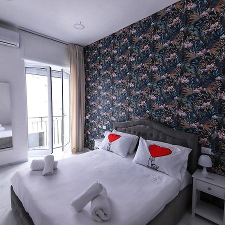 B&B Amore เนเปิลส์ ภายนอก รูปภาพ